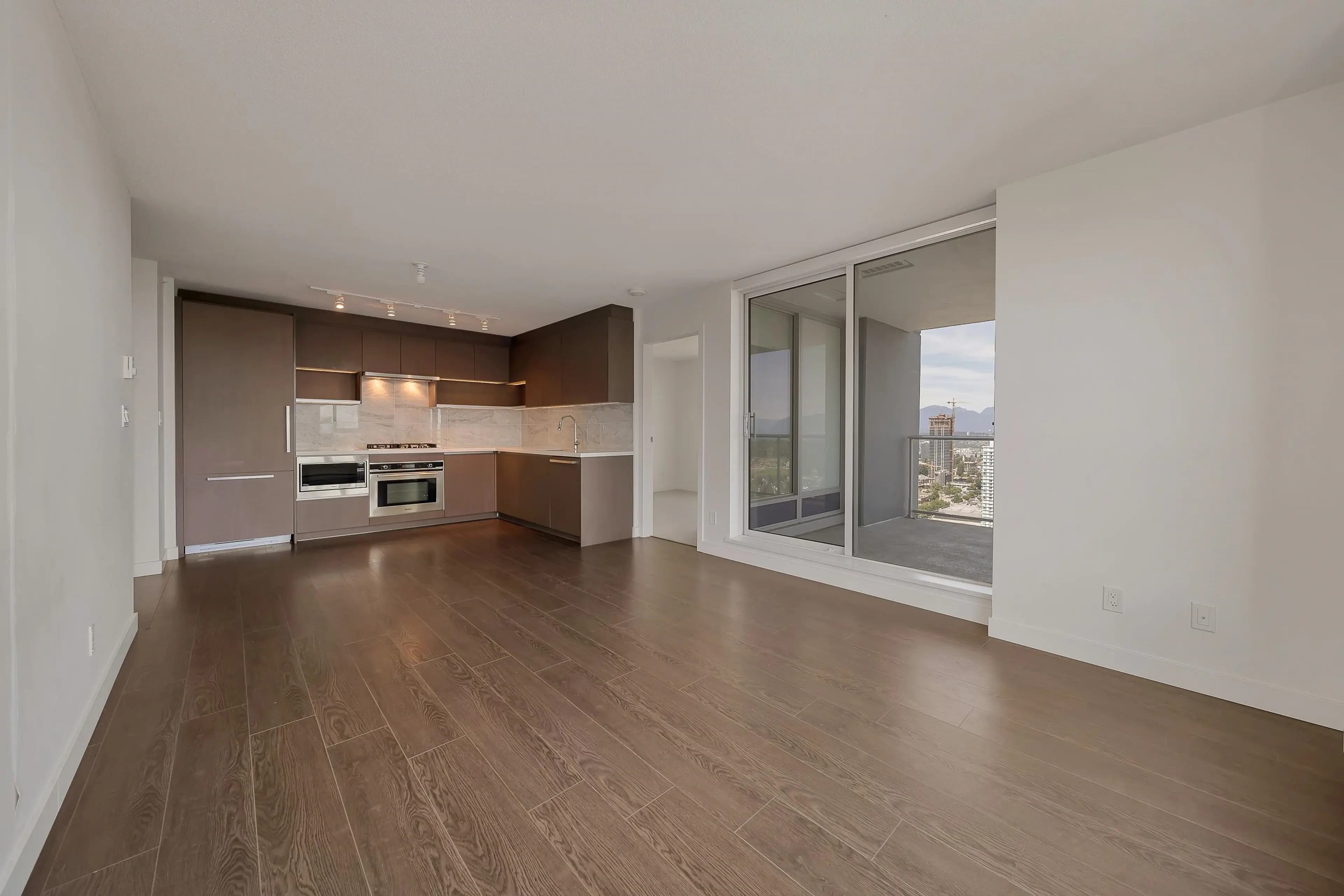 Property at #4508 13696 100 AVENUE, Surrey, BC