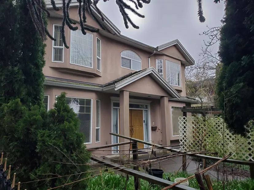 Property at 2612 E 49th Avenue, Vancouver, BC