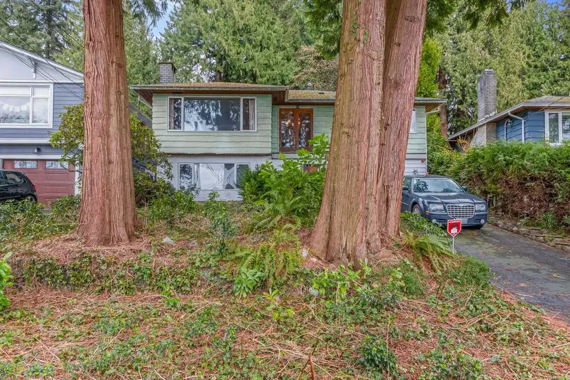 Property at ••• Ridgeway Avenue, North Vancouver, BC