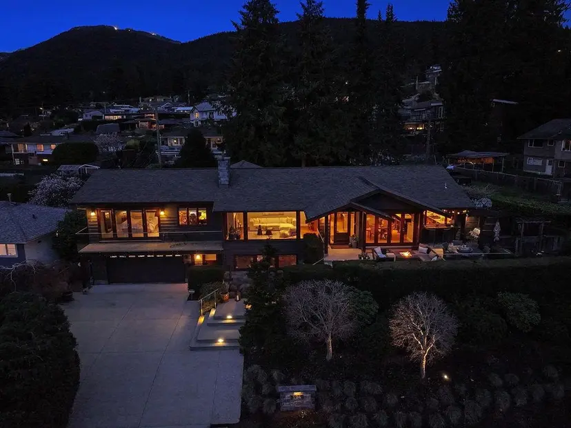 Property at ••• Carisbrooke Crescent, North Vancouver, BC