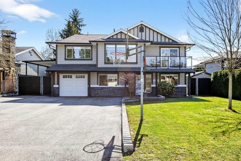 Property at ••• 119b Avenue, Pitt Meadows, BC
