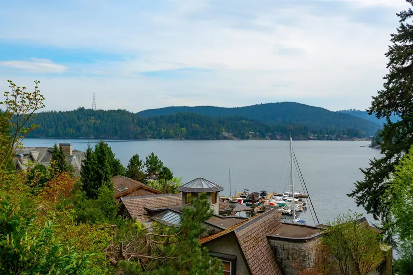 Property at ••• Panorama Drive, North Vancouver, BC