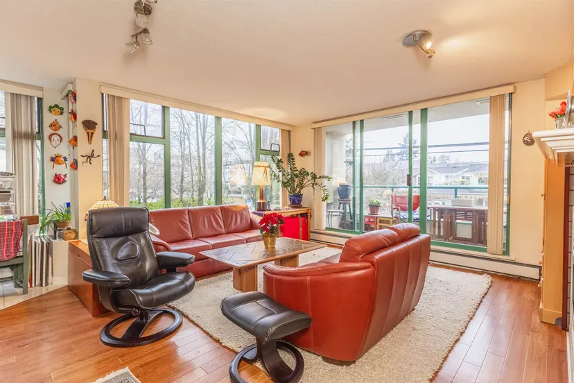 Property at ••• North Bluff Road, White Rock, BC