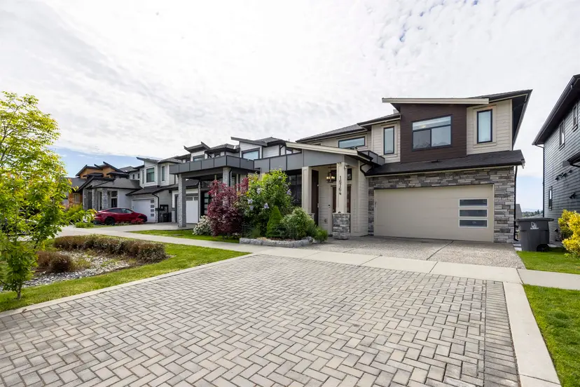 Property at 16764 16a Avenue, Surrey, BC