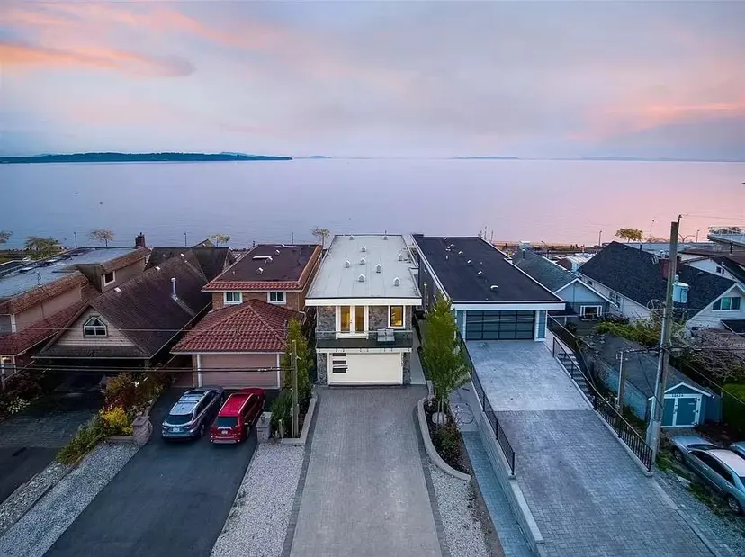 Property at ••• Victoria Avenue, White Rock, BC