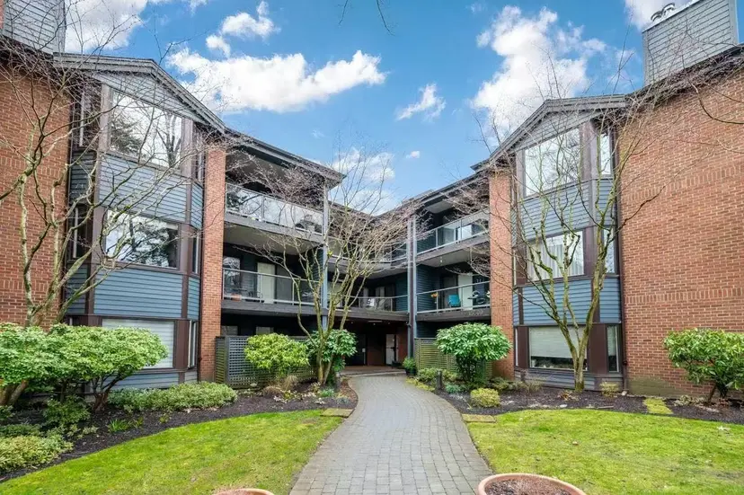 Property at ••• 17 Avenue, Surrey, BC