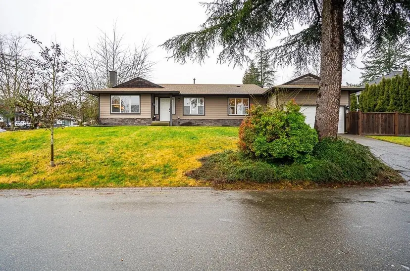 Property at ••• 101 Avenue, Surrey, BC
