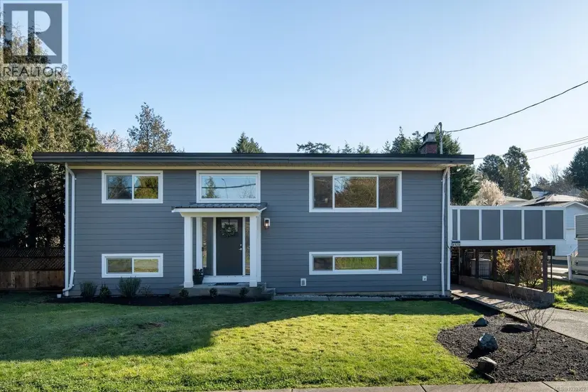 Property at 4125 Douglas St, Saanich, BC