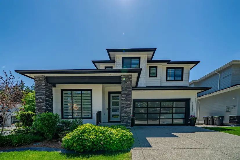 Property at ••• 10 Avenue, Surrey, BC