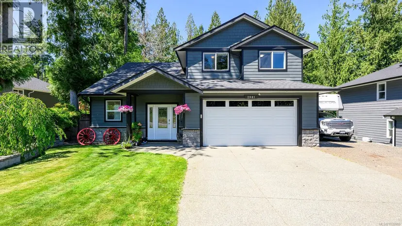 Property at 2901 Swanson St, Courtenay, BC
