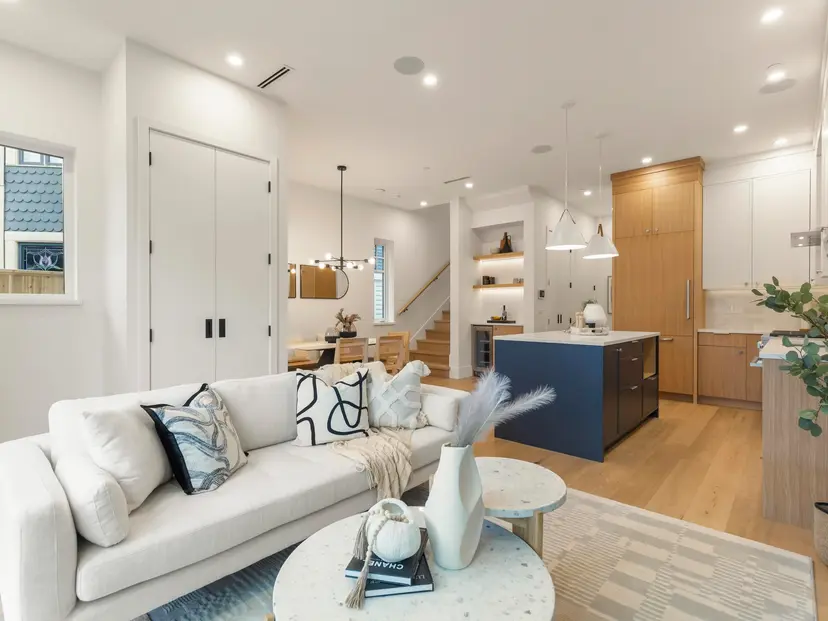Property at ••• W 18th Avenue, Vancouver, BC