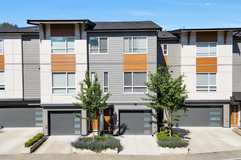 Property at ••• 75a Avenue, Langley, BC