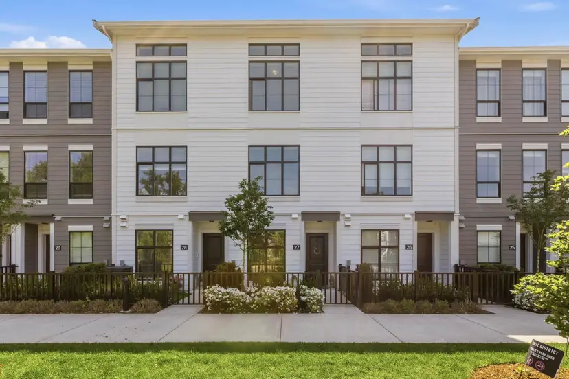 Property at ••• Montrose Avenue, Abbotsford, BC