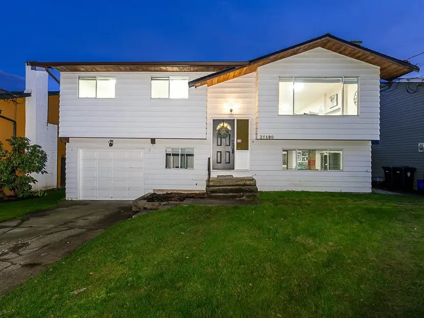 Property at ••• 28b Avenue, Langley, BC