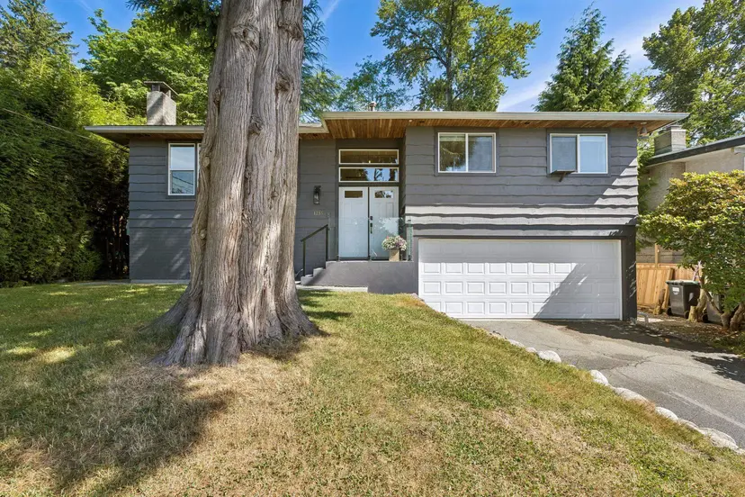 Property at ••• Eastview Road, North Vancouver, BC