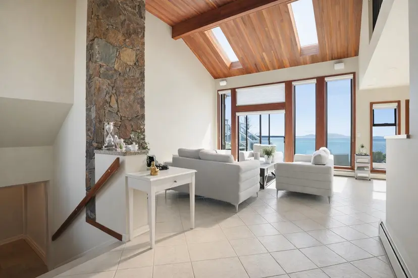 Property at ••• 13a Avenue, White Rock, BC