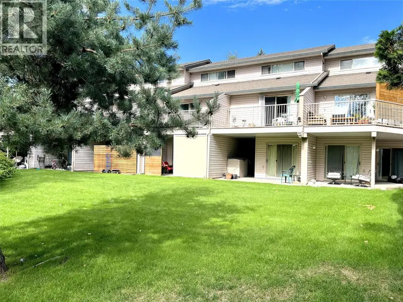 Property at #304 1607 43 Avenue Lot# SL 10, Vernon, BC